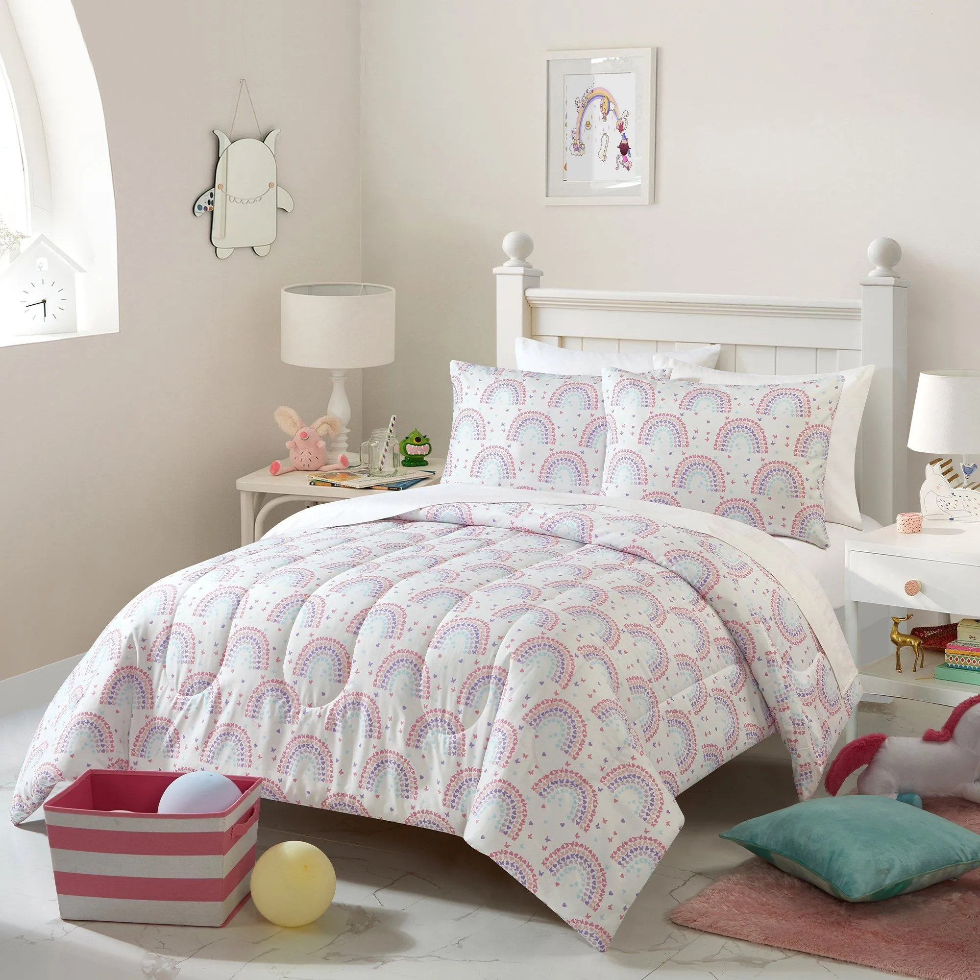 3 Piece Unicorn/Rainbow Juvenile Comforter Set