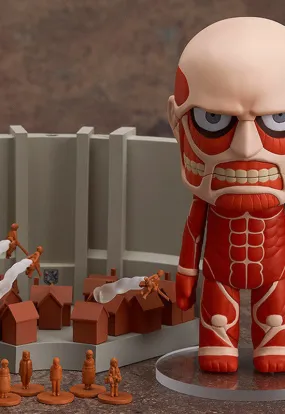 360 Attack on Titan Nendoroid Colossal Titan & Attack on Titan Playse