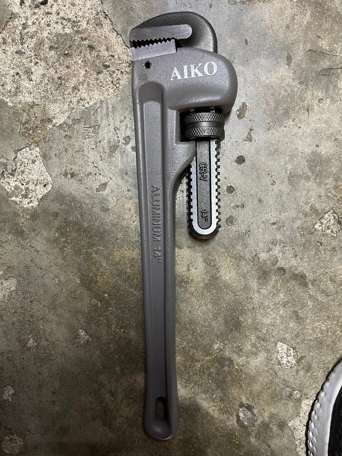 Aiko Aluminum Pipe Wrench CR-V Steel Jaw | Model : PWA-A