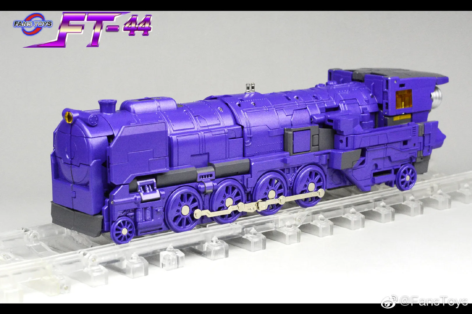 FansToys FansToys FT-44 FT44 Thomas (Astrotrain MP size)  24cm / 9.5"