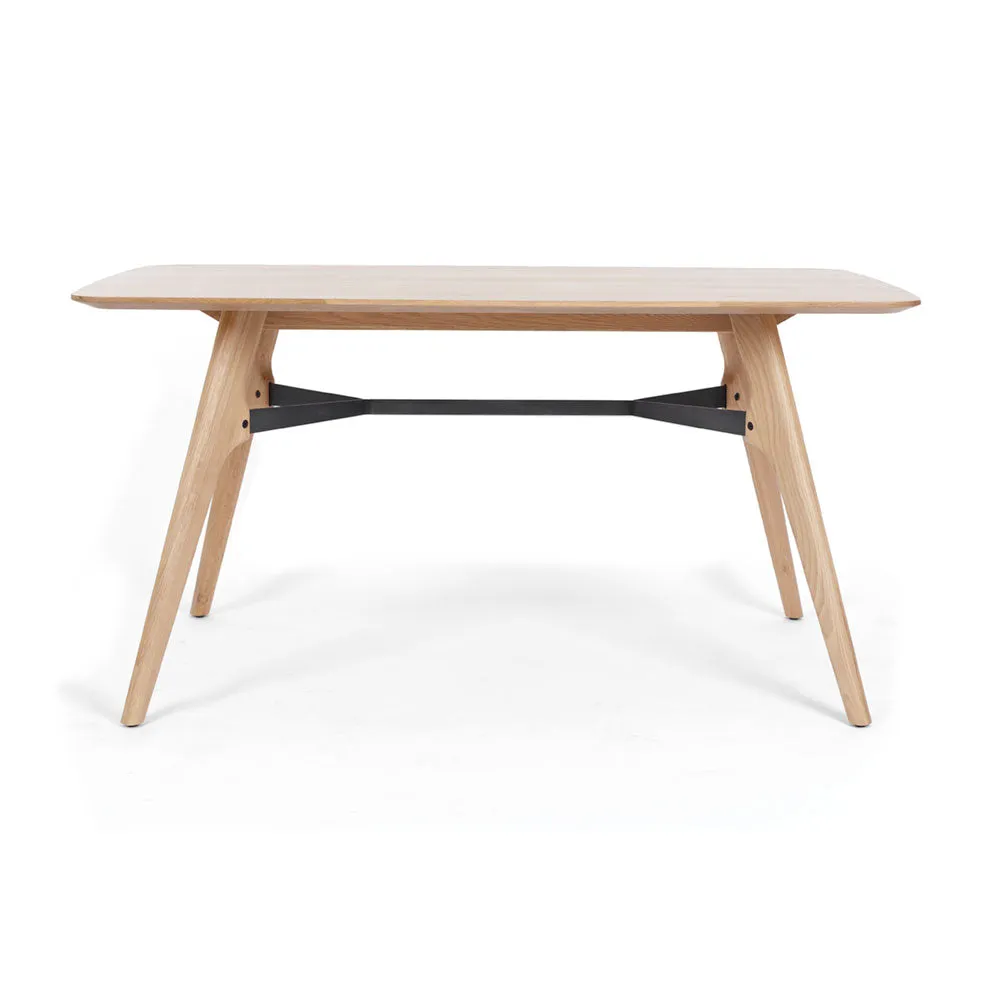 Flow Dining Table Compact