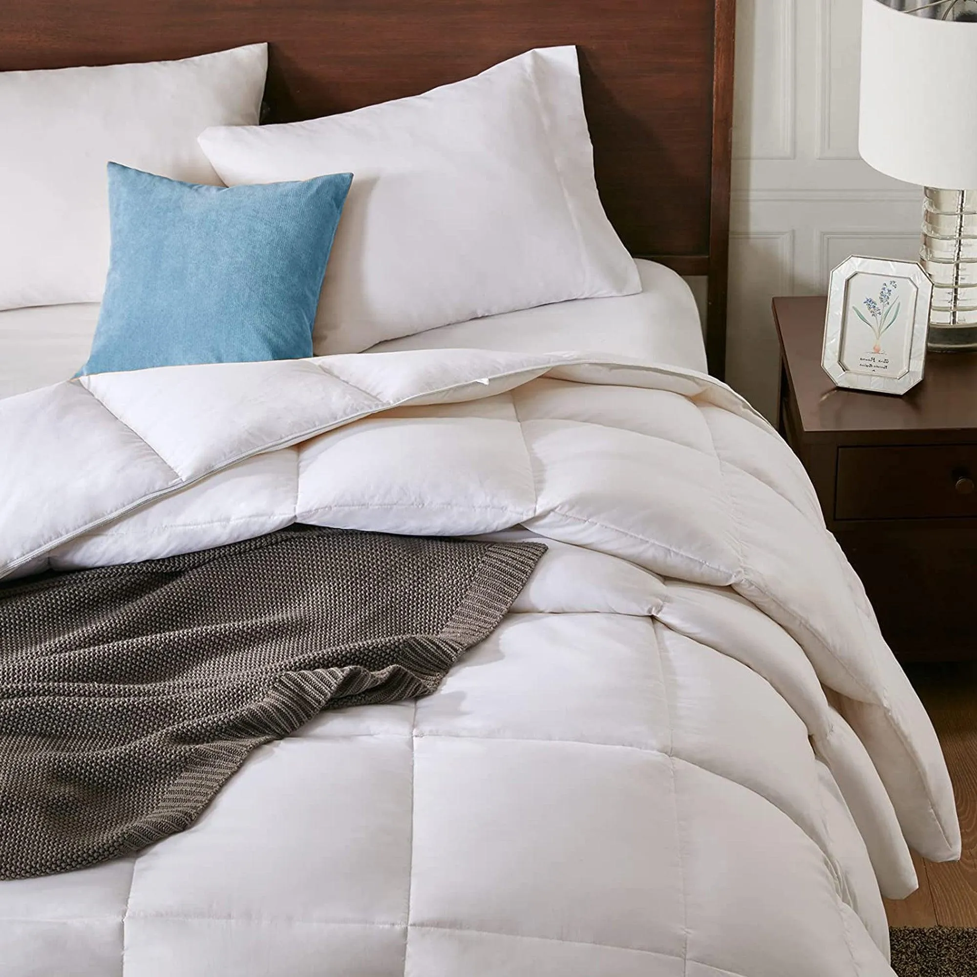 Four Seasons White duvet medium hard filling 135x220