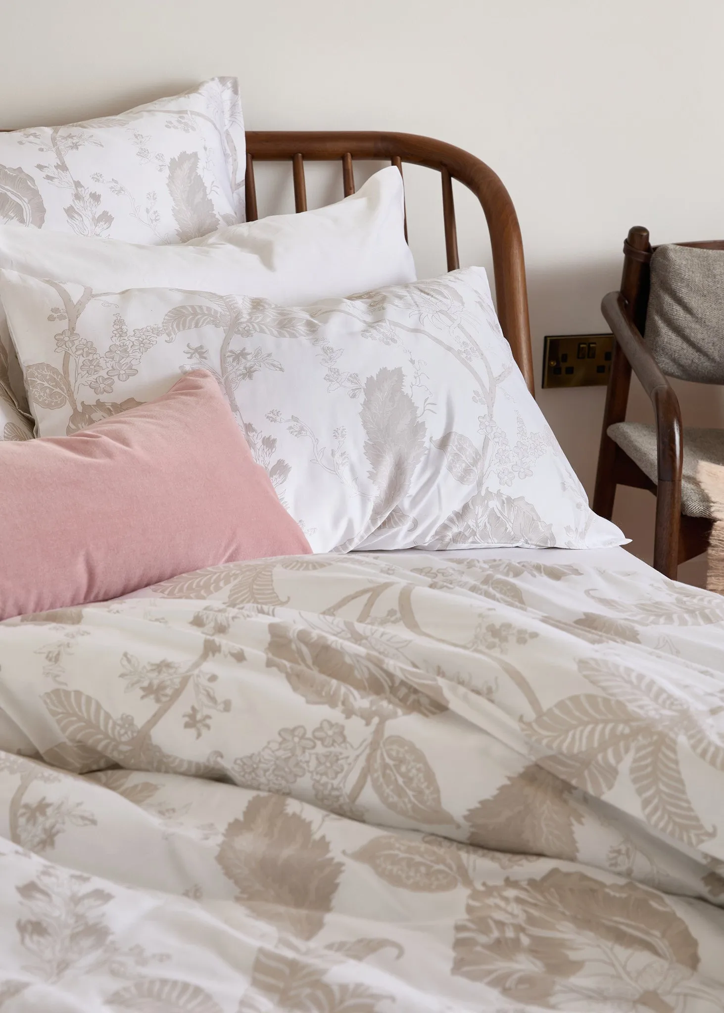 Foxford Jacobean Pillowcase Set