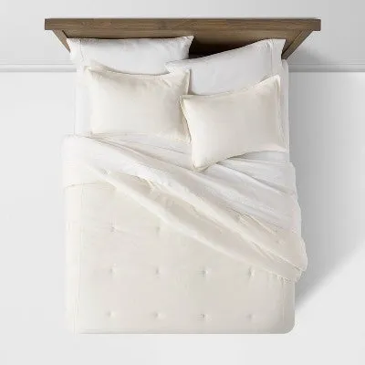 Full/Queen Cotton Velvet Comforter & Sham Set Cream - Threshold