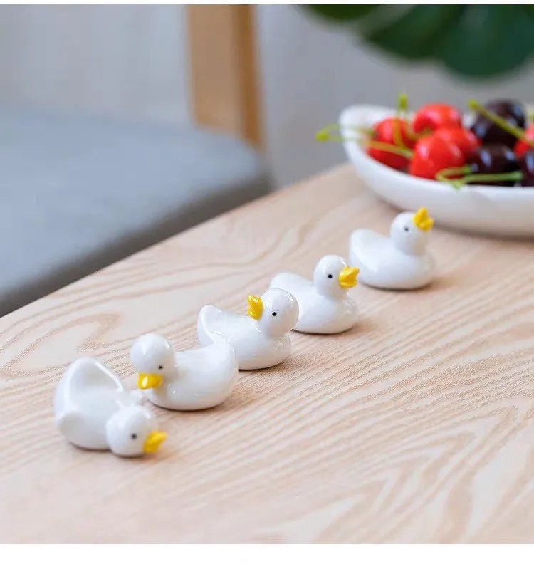 Gohobi Duck Chopstick Rest