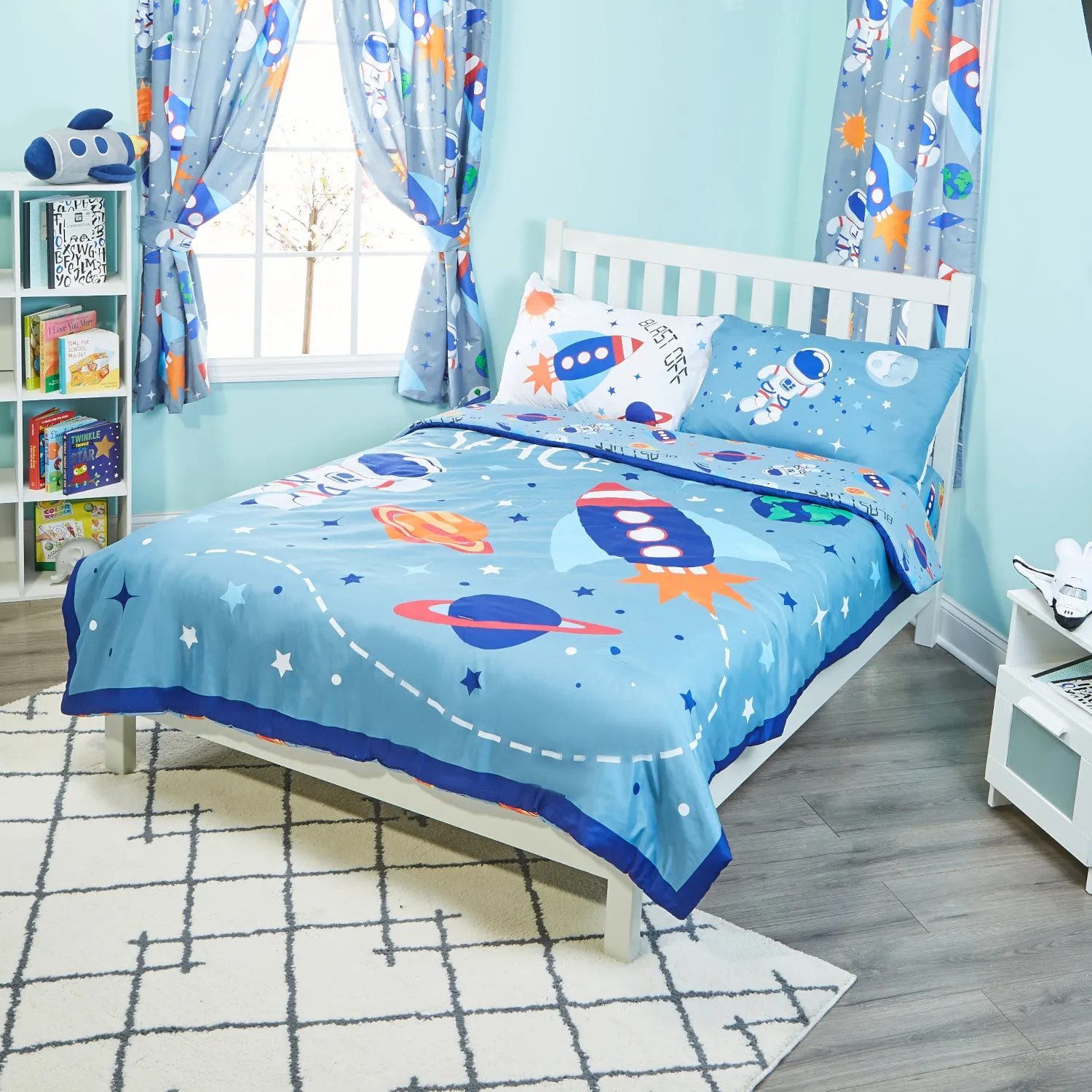 Outer Space Twin/Full Size Bed Comforter