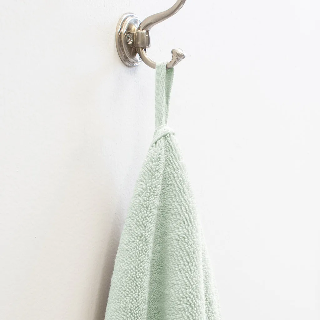 Plush Mint Green Bath Towel