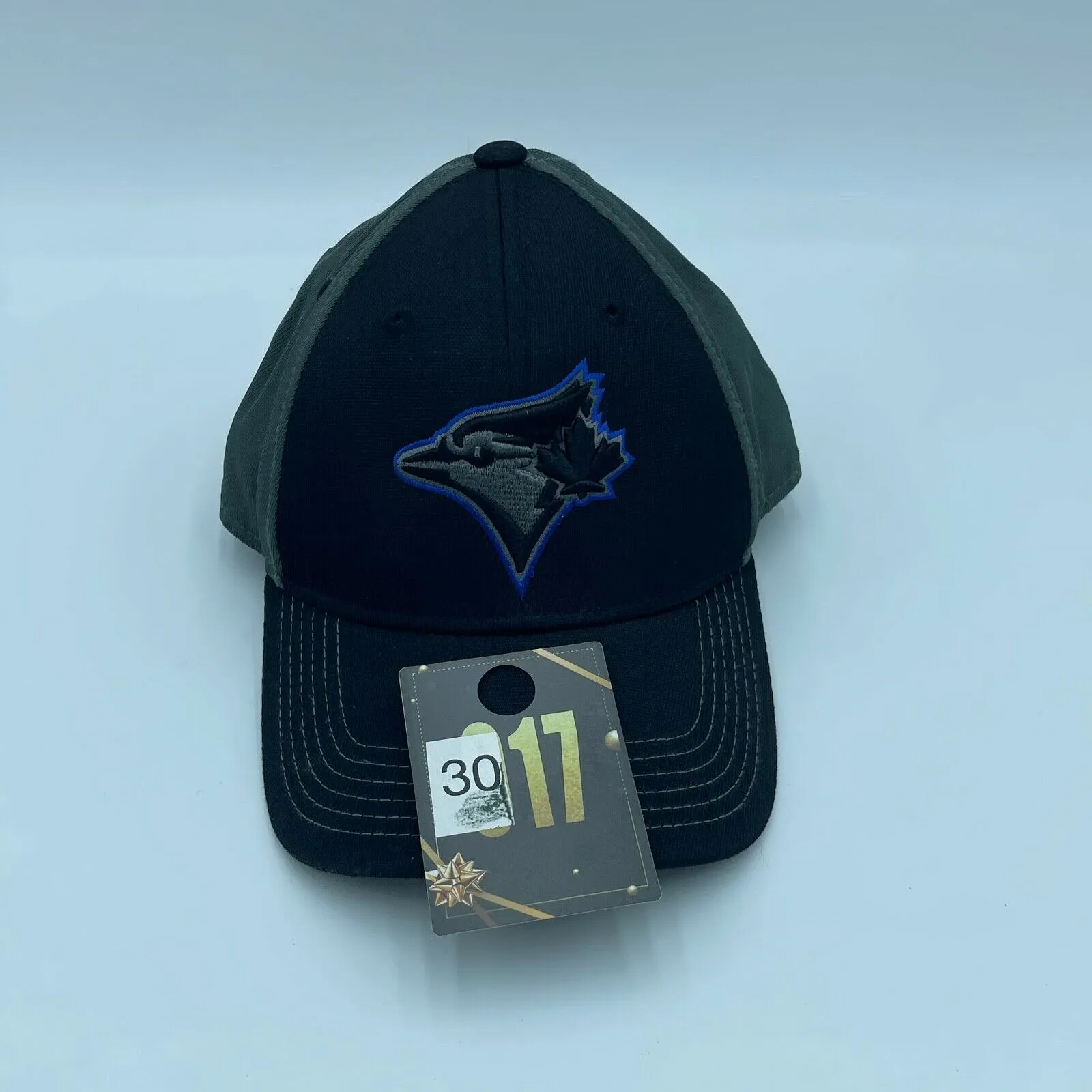 Toronto Blue Jays Fan Favorite Genuine Merchandise Baseball Cap Adjustable