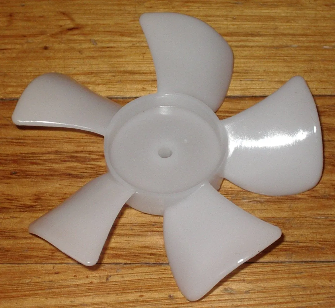 Universal Fridge, Freezer Utility Fan Motor & Fan Blade Kit - Part # RFSM-672