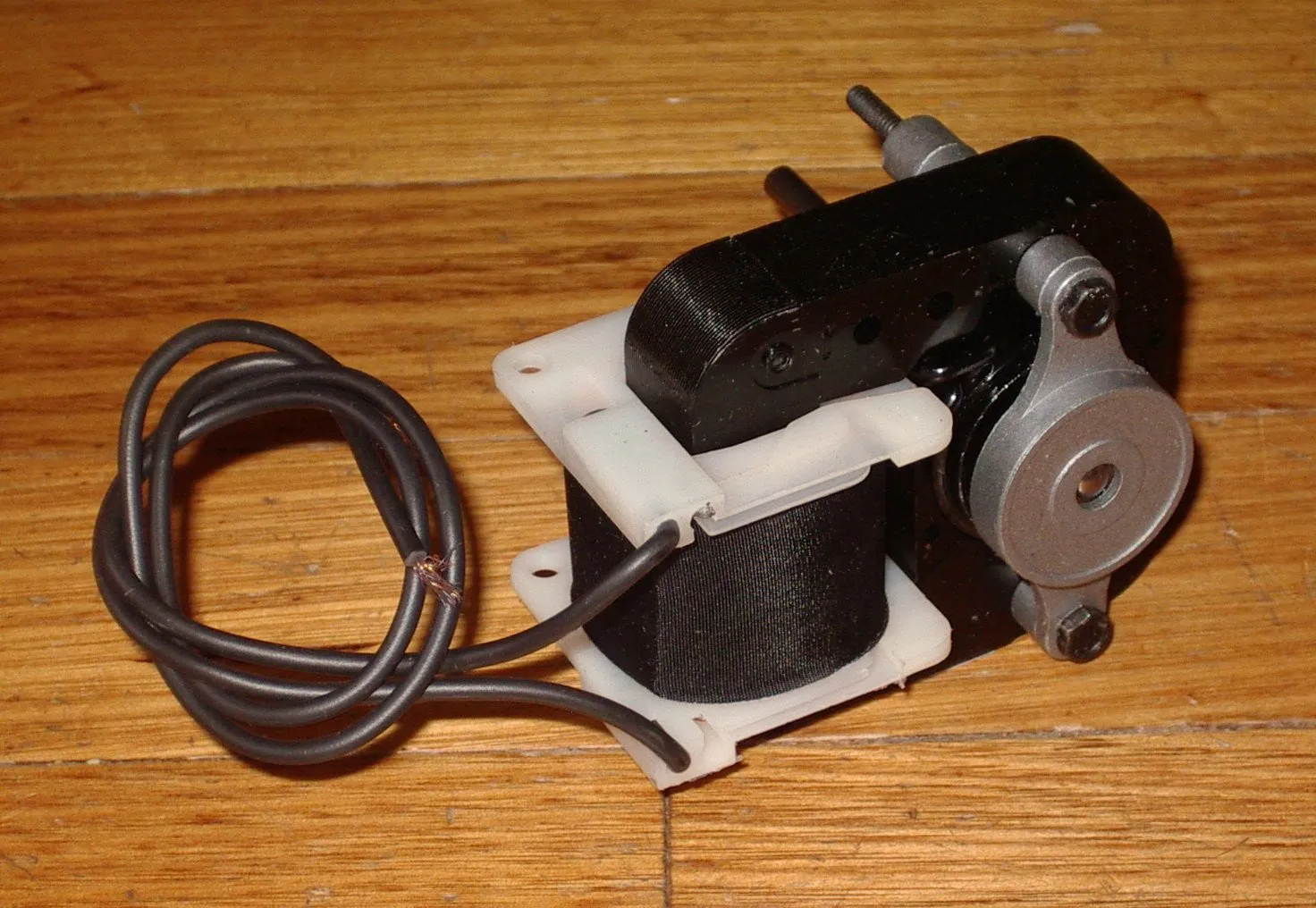 Universal Fridge, Freezer Utility Fan Motor & Fan Blade Kit - Part # RFSM-672