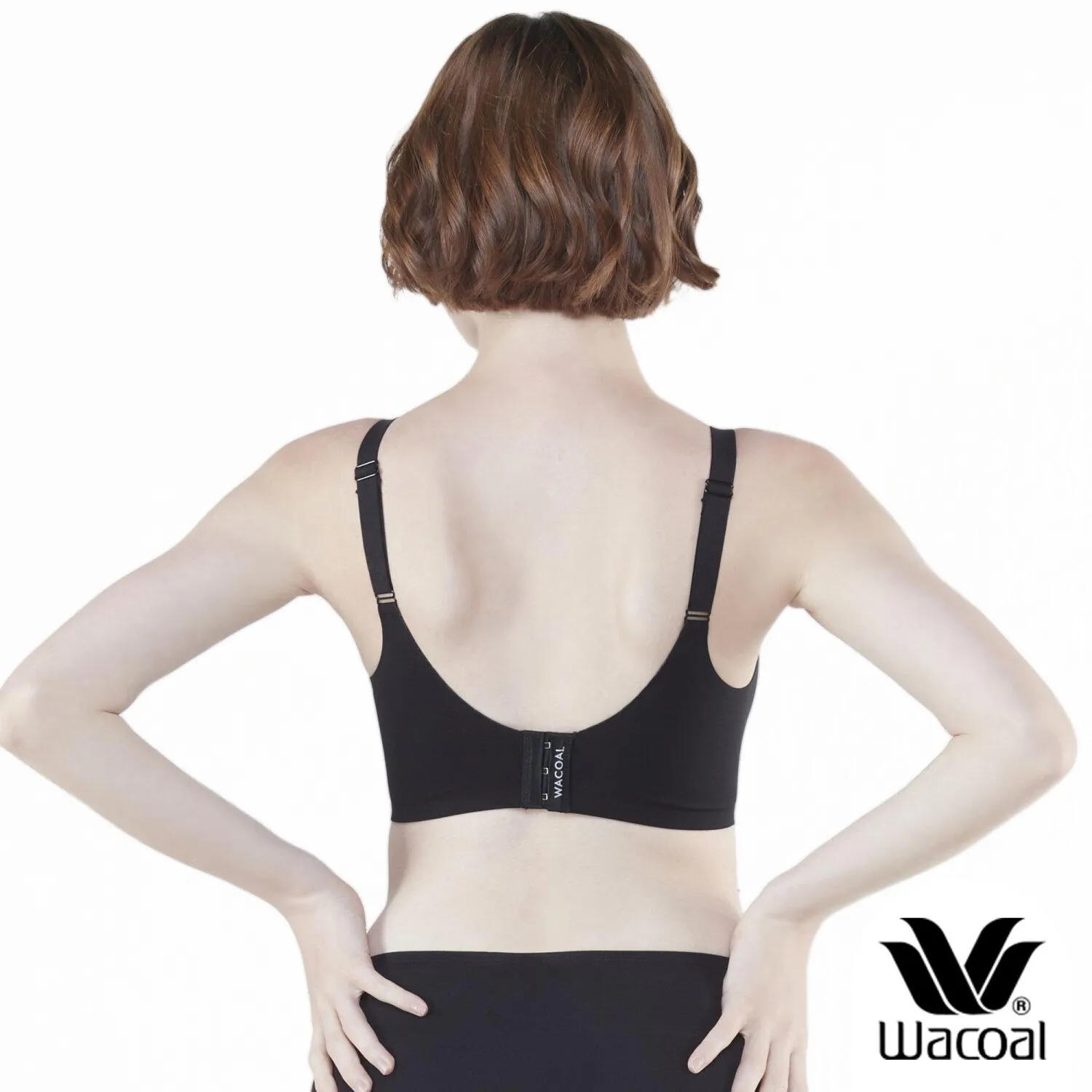 Wacoal Go Girls Jelly Bra วาโก้ บราไร้โครง ยืดหยุ่น กระชับ ล็อกฐานอก รุ่น WB3Y28 สีดำ (BL)